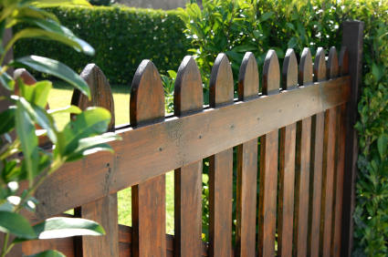 Fence by Helping Hands USA